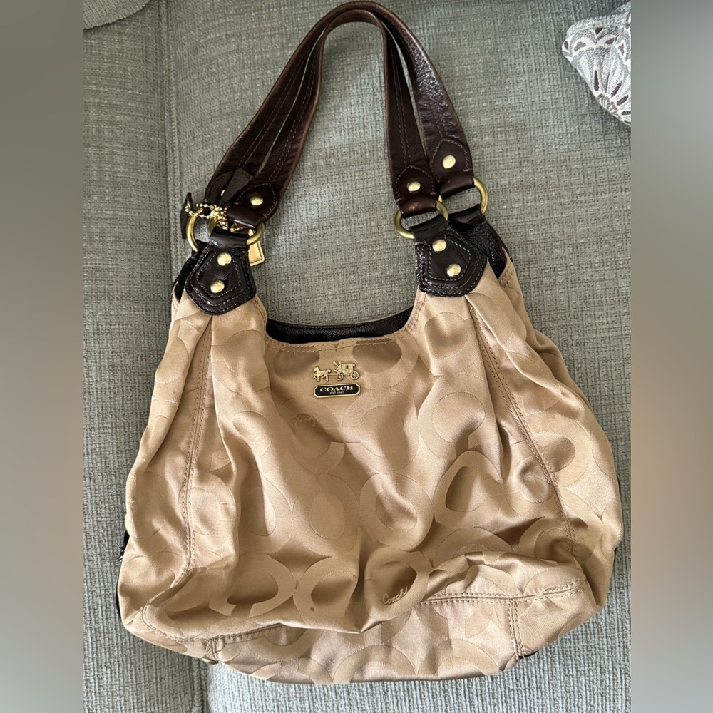 Authentic Coach Bag 🎀